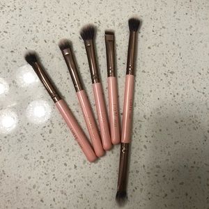 Travel set of Luxie Brushes